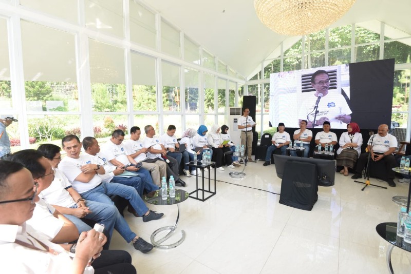 Gubernur Jabar Kopdar Dengan 27 Bupati dan Wali Kota se Jabar di Cianjur