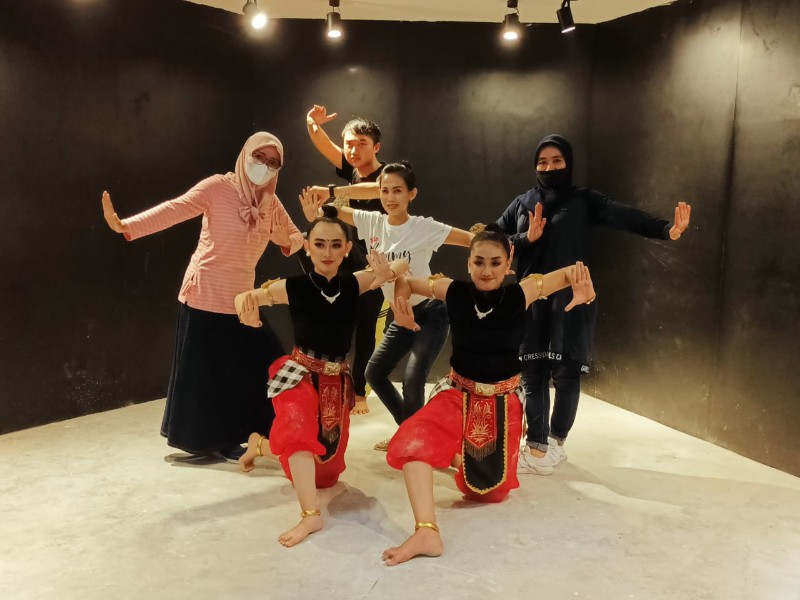 Dua Atlit Dancesport Club Niskala Sunda Subang Laku Take Vidio, Ikut Kejuaraan Internasional